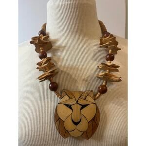 Vintage Lee Sands 1980s Wood Inlay Lion Head Beaded Necklace